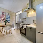 Apartamento Stunning 1br In Charming Town Of Bormla By 360 Estates