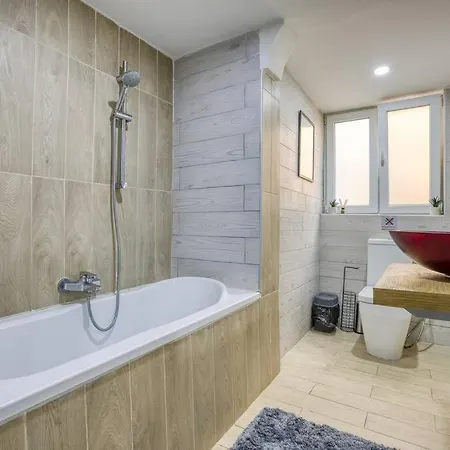 Stunning 1br In Charming Town Of Bormla By 360 Estates Appartamento *