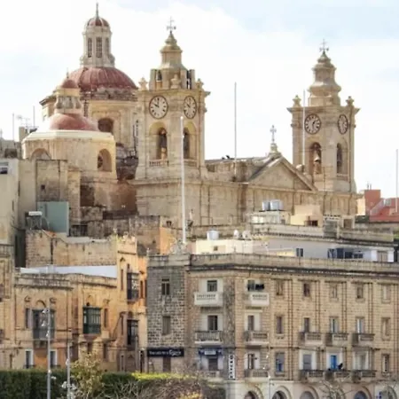 Stunning 1br In Charming Town Of Bormla By 360 Estates Cospicua