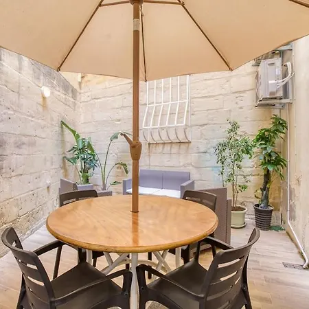 Stunning 1br In Charming Town Of Bormla By 360 Estates Apartamento