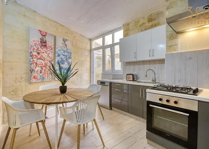 Stunning 1br In Charming Town Of Bormla By 360 Estates Cospicua