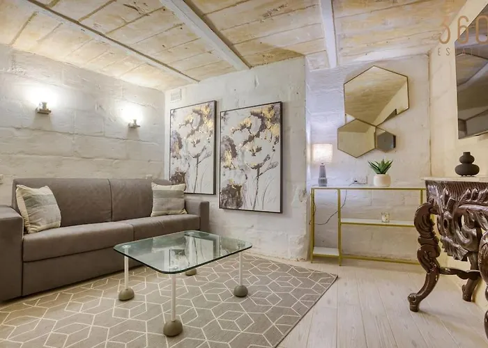 Stunning 1br In Charming Town Of Bormla By 360 Estates 아파트 Cospicua